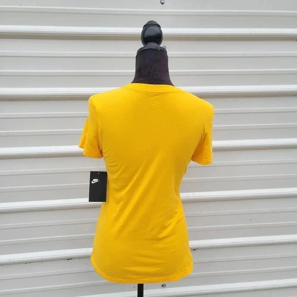NWT NIKE DRI-FIT RUNNING WOMEN'S SHORT SLEEVE T-SHIRT Gold Yellow Pink Top XS - Picture 6 of 9
